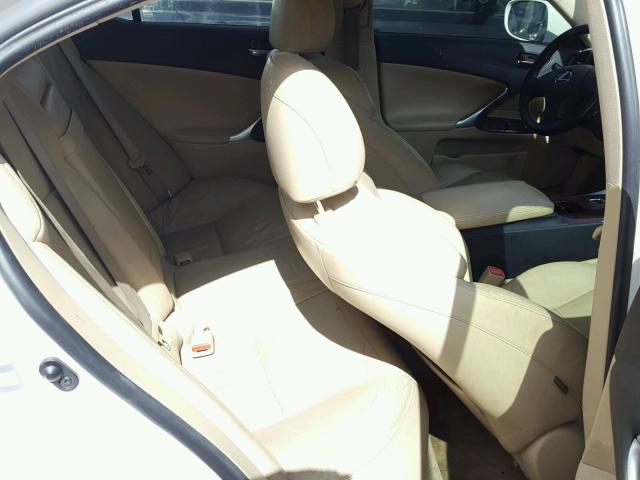 JTHBK262472027478 - 2007 LEXUS IS 250 WHITE photo 6