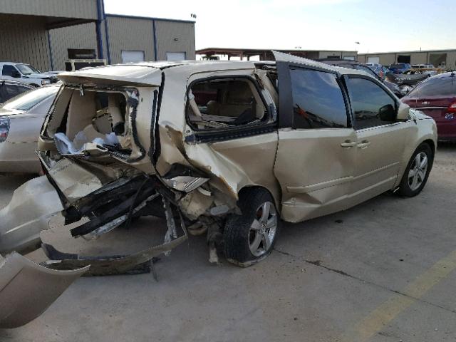 2V4RW3D18AR178830 - 2010 VOLKSWAGEN ROUTAN SE GOLD photo 4