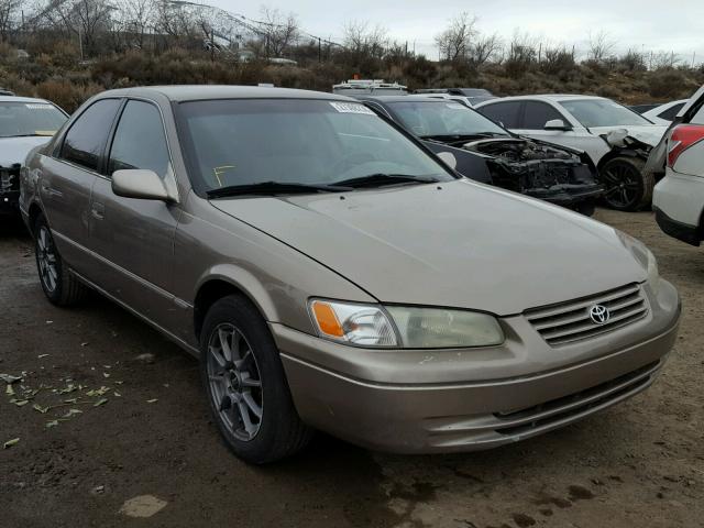 4T1BG22K2XU581918 - 1999 TOYOTA CAMRY CE GOLD photo 1