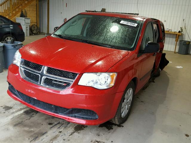 2C4RDGBG2DR800311 - 2013 DODGE GRAND CARA RED photo 2