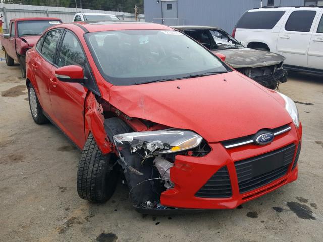 1FAHP3F20CL182591 - 2012 FORD FOCUS SE RED photo 1