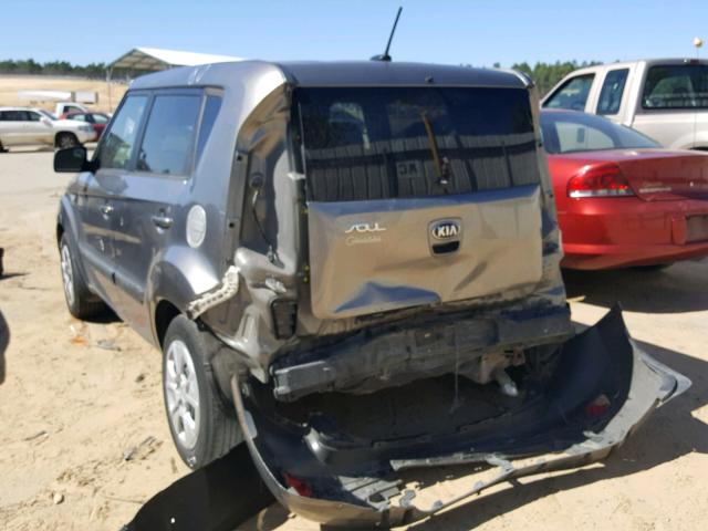 KNDJT2A54D7611373 - 2013 KIA SOUL GRAY photo 3