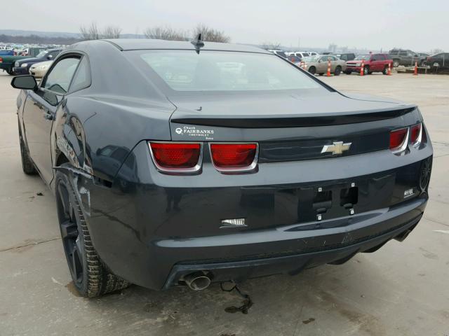 2G1FA1E32D9147151 - 2013 CHEVROLET CAMARO LS GRAY photo 3