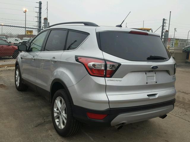 1FMCU0GD0HUD05959 - 2017 FORD ESCAPE SE SILVER photo 3