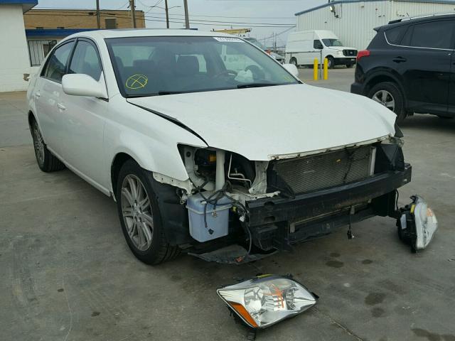 4T1BK36B75U056221 - 2005 TOYOTA AVALON XL WHITE photo 1