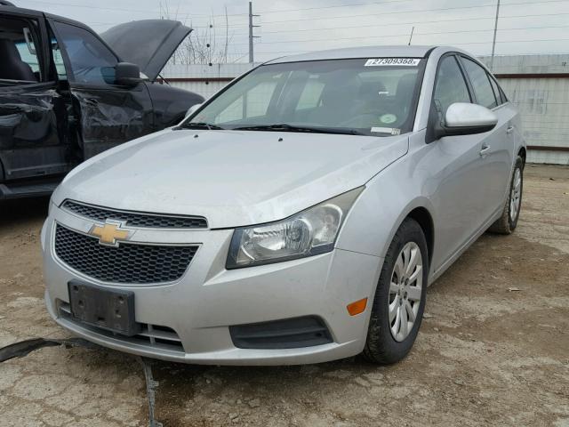 1G1PF5S94B7272589 - 2011 CHEVROLET CRUZE LT SILVER photo 2