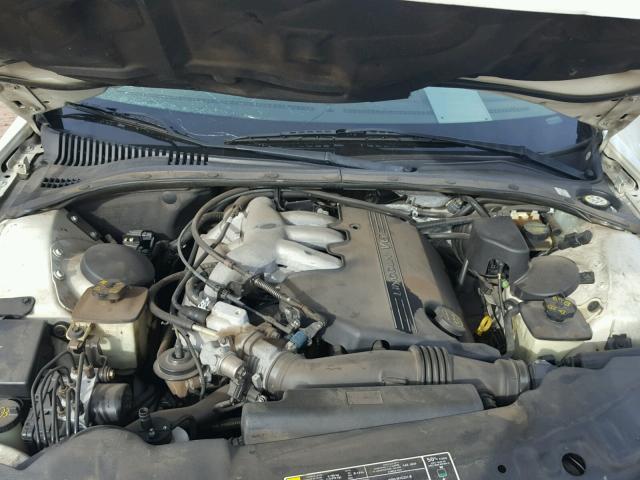 1LNHM86S52Y711790 - 2002 LINCOLN LS 白色 照片 7