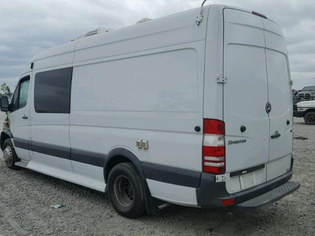 WD3PF4CC2A5460737 - 2010 MERCEDES-BENZ SPRINTER 3 WHITE photo 3