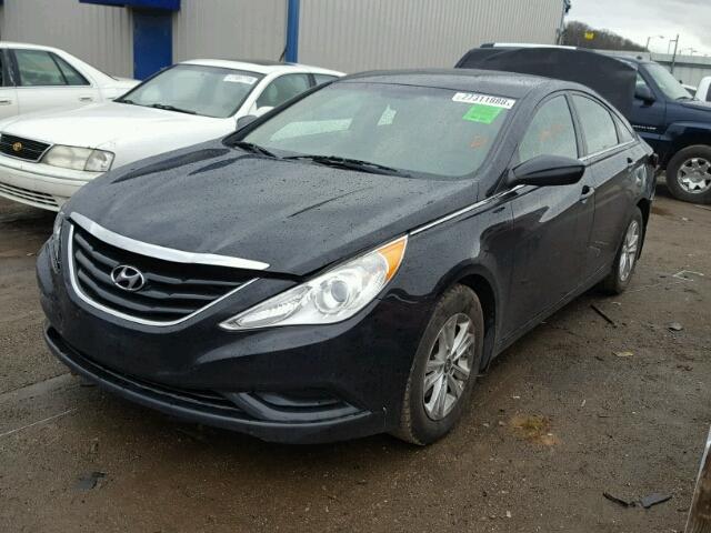 5NPEB4AC9CH393424 - 2012 HYUNDAI SONATA GLS BLACK photo 2