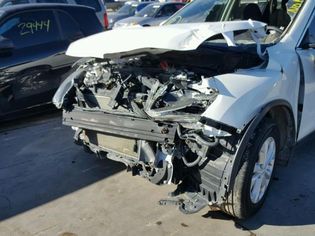 5N1AT2MT1EC780734 - 2014 NISSAN ROGUE S WHITE photo 9