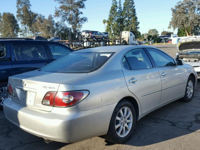 JTHBF30G930090418 - 2003 LEXUS ES 300 SILVER photo 4