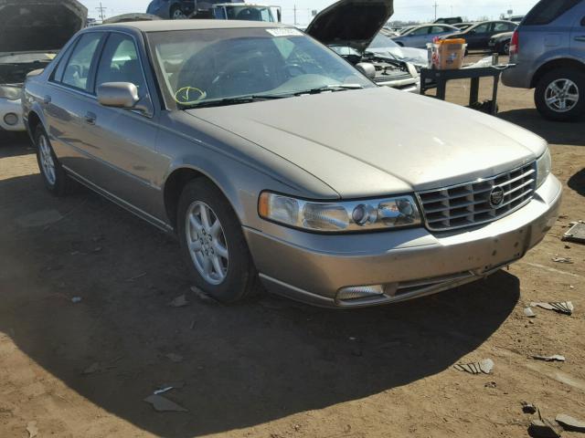 1G6KS54Y13U104092 - 2003 CADILLAC SEVILLE SL GOLD photo 1