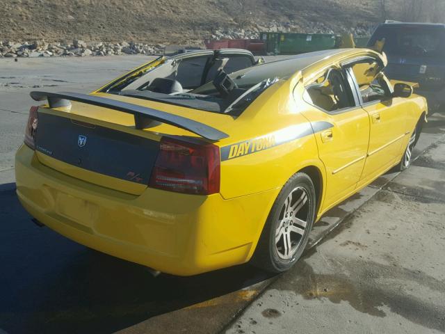 2B3LA53H06H335306 - 2006 DODGE CHARGER R/ YELLOW photo 4