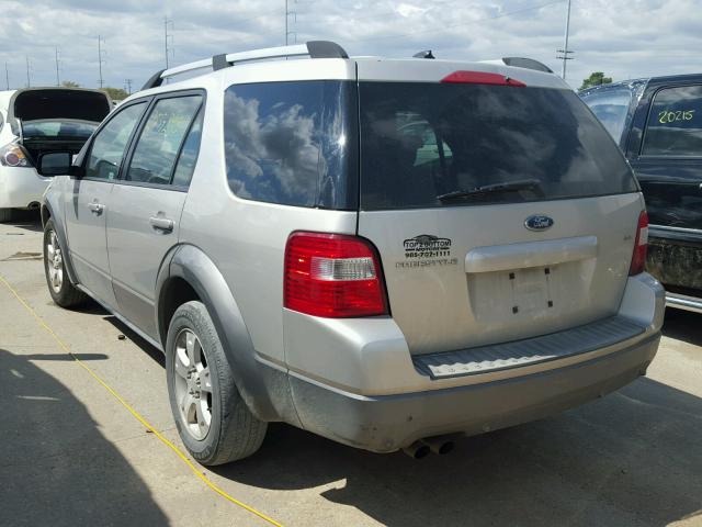 1FMDK02177GA24603 - 2007 FORD FREESTYLE SILVER photo 3