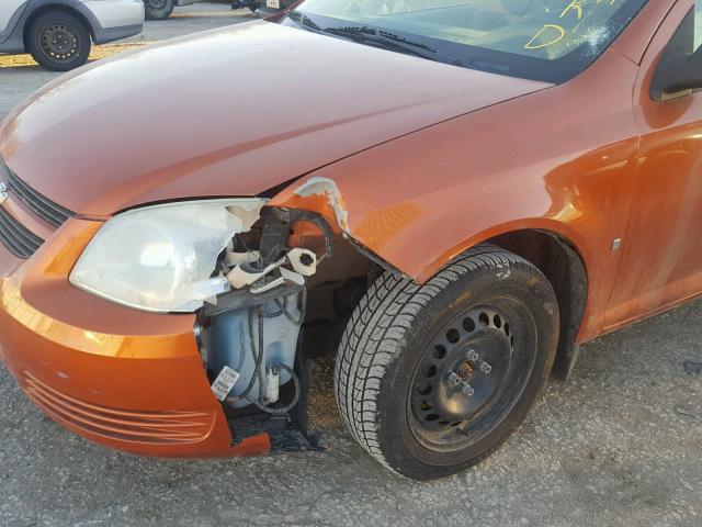 1G1AK15F367832992 - 2006 CHEVROLET COBALT LS ORANGE photo 9