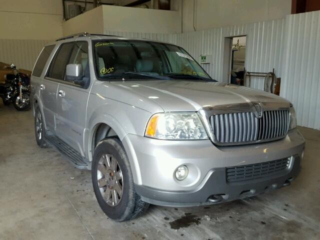 5LMFU27R04LJ12986 - 2004 LINCOLN NAVIGATOR SILVER photo 1