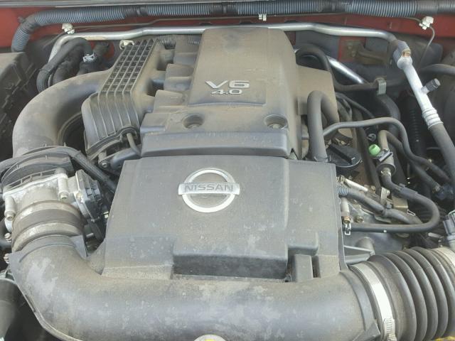 1N6AD07U76C466174 - 2006 NISSAN FRONTIER C RED photo 7