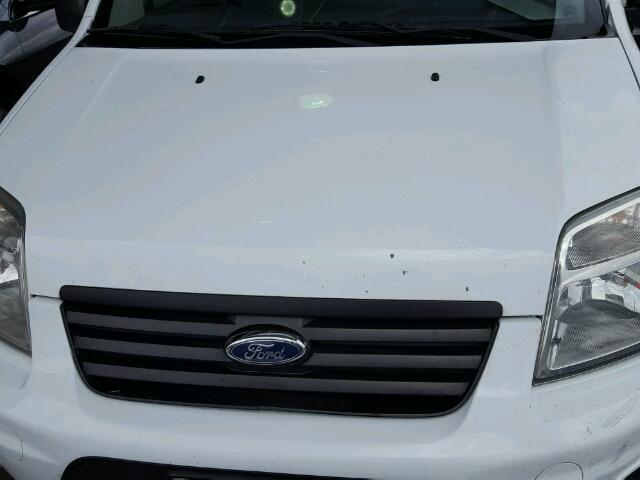 NM0KS9BN9AT031163 - 2010 FORD TRANSIT CO WHITE photo 9