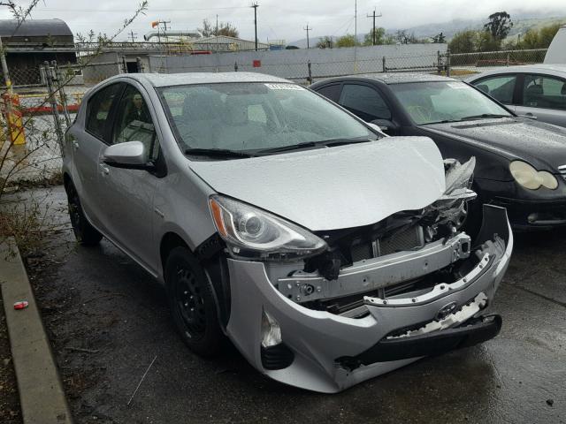 JTDKDTB3XG1122746 - 2016 TOYOTA PRIUS C SILVER photo 1