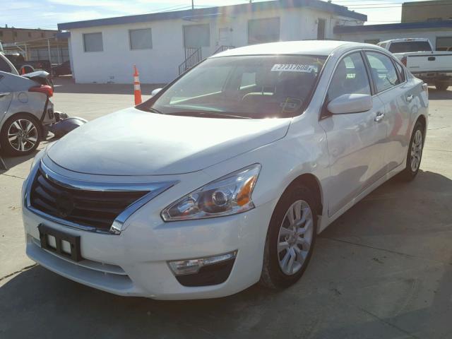 1N4AL3AP1FN351588 - 2015 NISSAN ALTIMA 2.5 WHITE photo 2