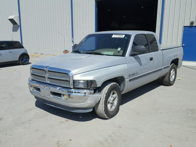 1B7HC13Y5XJ649623 - 1999 DODGE RAM 1500 SILVER photo 2