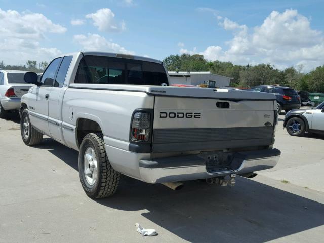 1B7HC13Y5XJ649623 - 1999 DODGE RAM 1500 SILVER photo 3