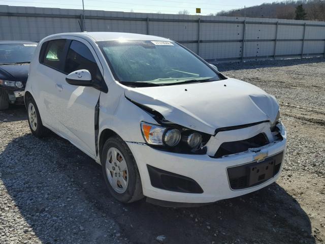 1G1JA6SH7F4114241 - 2015 CHEVROLET SONIC LS 白色 照片 1