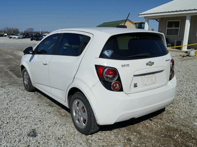 1G1JA6SH7F4114241 - 2015 CHEVROLET SONIC LS WHITE photo 3