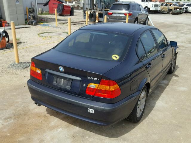 WBAEV33403KL89588 - 2003 BMW 325 I BLUE photo 4