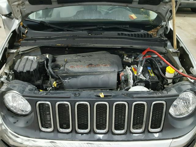 ZACCJABTXFPB31981 - 2015 JEEP RENEGADE L SILVER photo 7