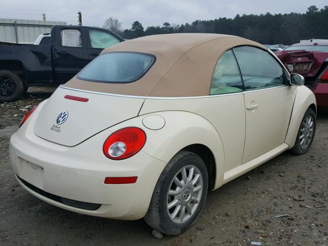 3VWRF31Y96M317998 - 2006 VOLKSWAGEN NEW BEETLE 米色 照片 4