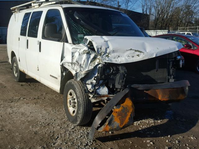 1GTGG25VX61122748 - 2006 GMC SAVANA G25 WHITE photo 9