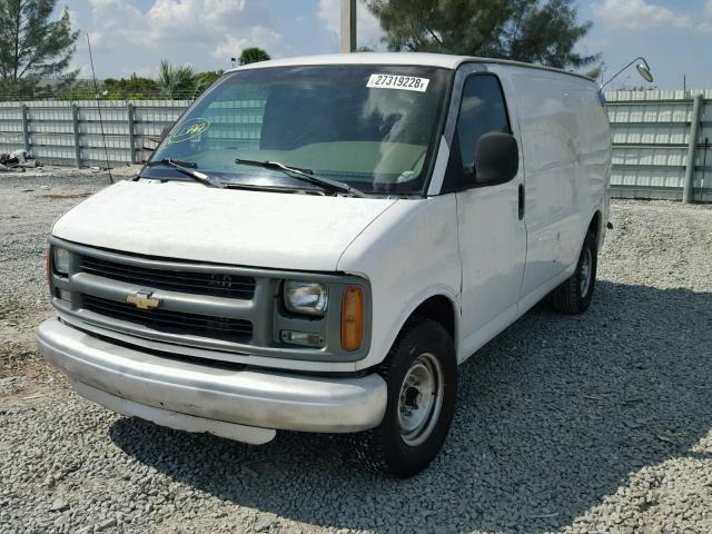 1GCHG35R9X1018346 - 1999 CHEVROLET EXPRESS G3 WHITE photo 2