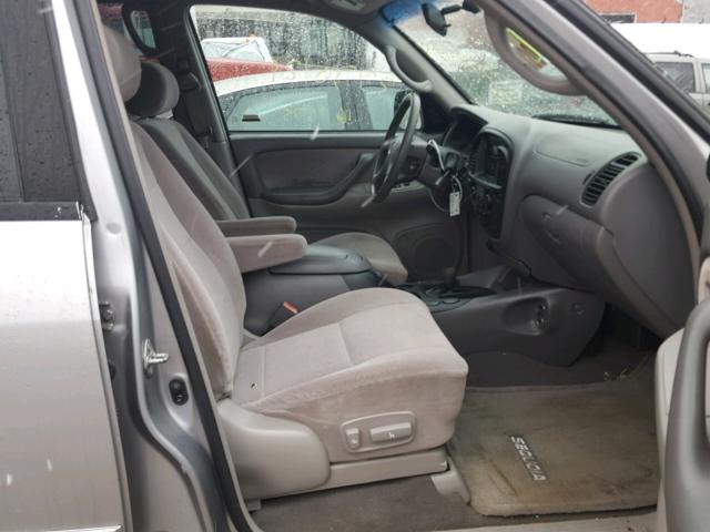 5TDBT44AX2S104361 - 2002 TOYOTA SEQUOIA SR GRAY photo 5