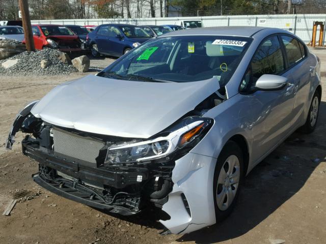 3KPFK4A73HE071462 - 2017 KIA FORTE LX SILVER photo 2