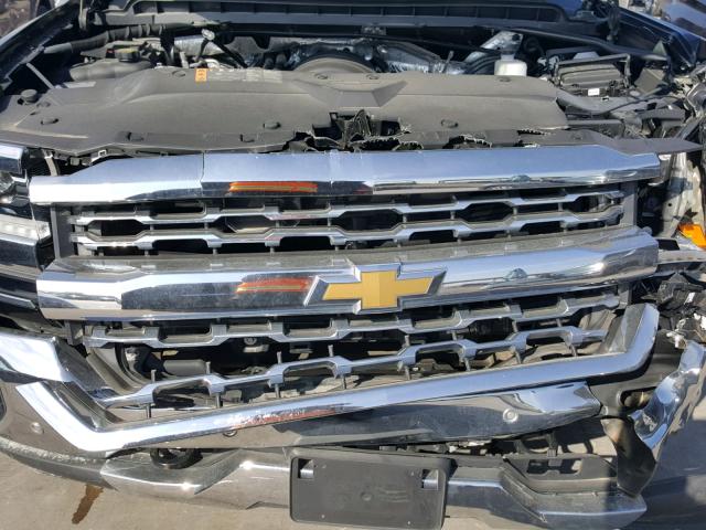 3GCPCSEC7HG196952 - 2017 CHEVROLET SILVERADO BLACK photo 7