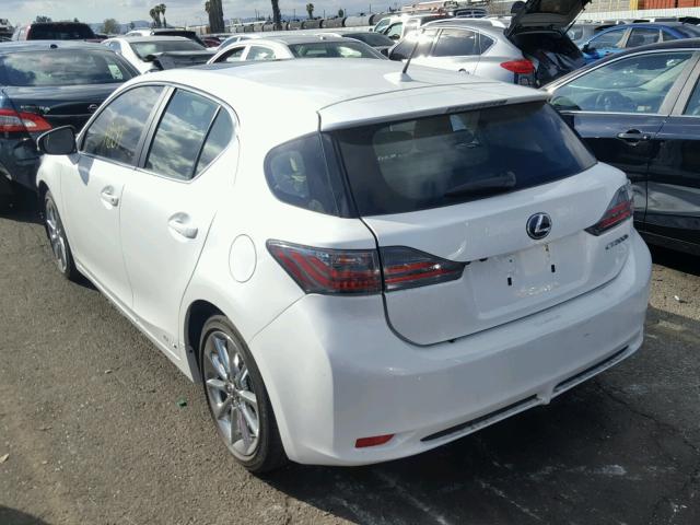 JTHKD5BH0D2170560 - 2013 LEXUS CT 200 WHITE photo 3