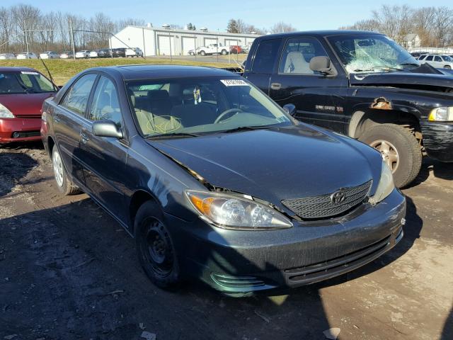 4T1BE32K42U578362 - 2002 TOYOTA CAMRY LE GREEN photo 1