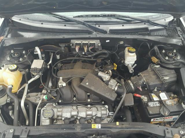 1FMCU03187KA90272 - 2007 FORD ESCAPE XLT GRAY photo 7