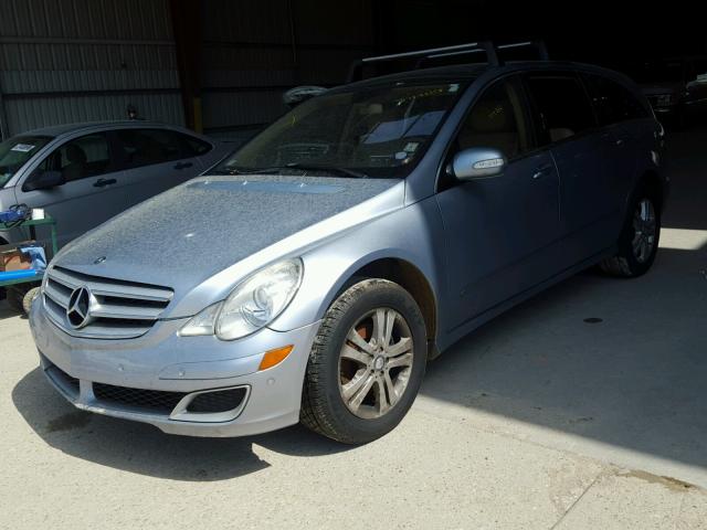 4JGCB65E07A052520 - 2007 MERCEDES-BENZ R 350 BLUE photo 2