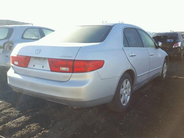 1HGCM56405A048349 - 2005 HONDA ACCORD LX SILVER photo 4