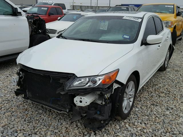 19VDE1F32DE022162 - 2013 ACURA ILX 20 WHITE photo 2