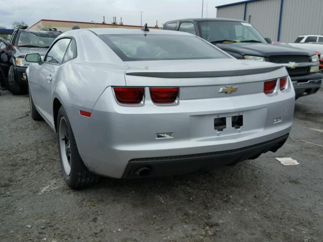 2G1FA1E36D9126898 - 2013 CHEVROLET CAMARO LS SILVER photo 3