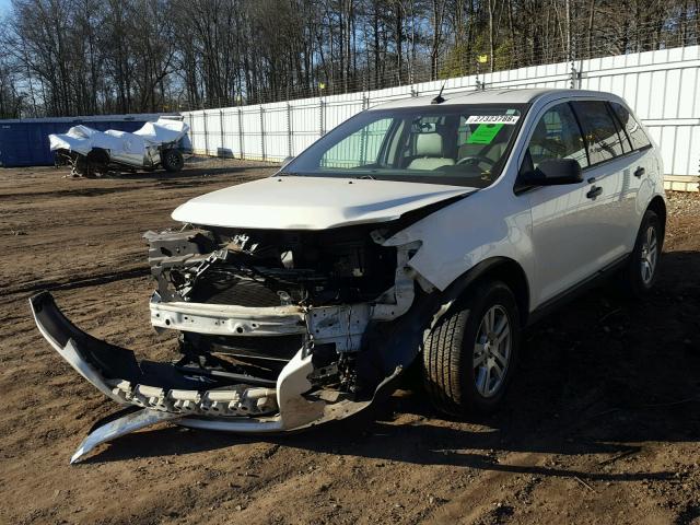 2FMDK3GC5CBA55913 - 2012 FORD EDGE SE WHITE photo 2