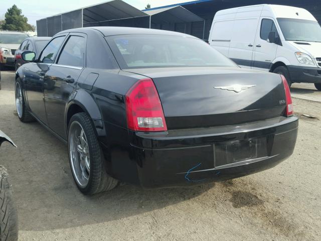 2C3JA43R45H599415 - 2005 CHRYSLER 300 BLACK photo 3