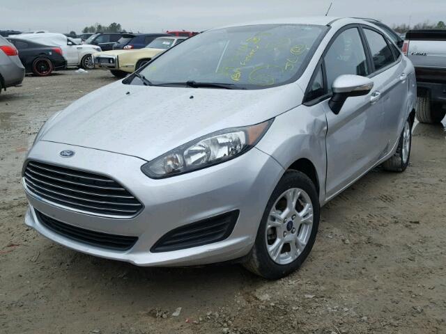 3FADP4BJXGM136689 - 2016 FORD FIESTA SE SILVER photo 2