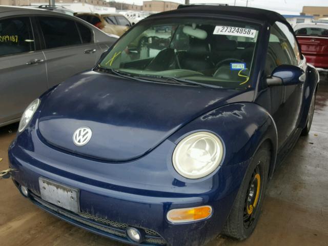 3VWCD21Y03M319916 - 2003 VOLKSWAGEN NEW BEETLE BLUE photo 2