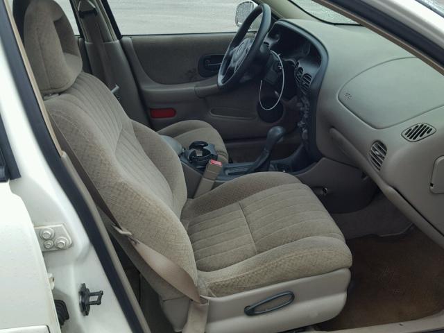 1G2WK52J62F217547 - 2002 PONTIAC GRAND PRIX WHITE photo 5