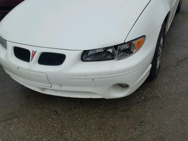 1G2WK52J62F217547 - 2002 PONTIAC GRAND PRIX WHITE photo 9