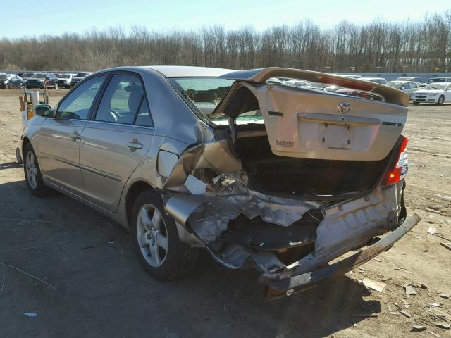 JTDBE32K920007722 - 2002 TOYOTA CAMRY LE TAN photo 3